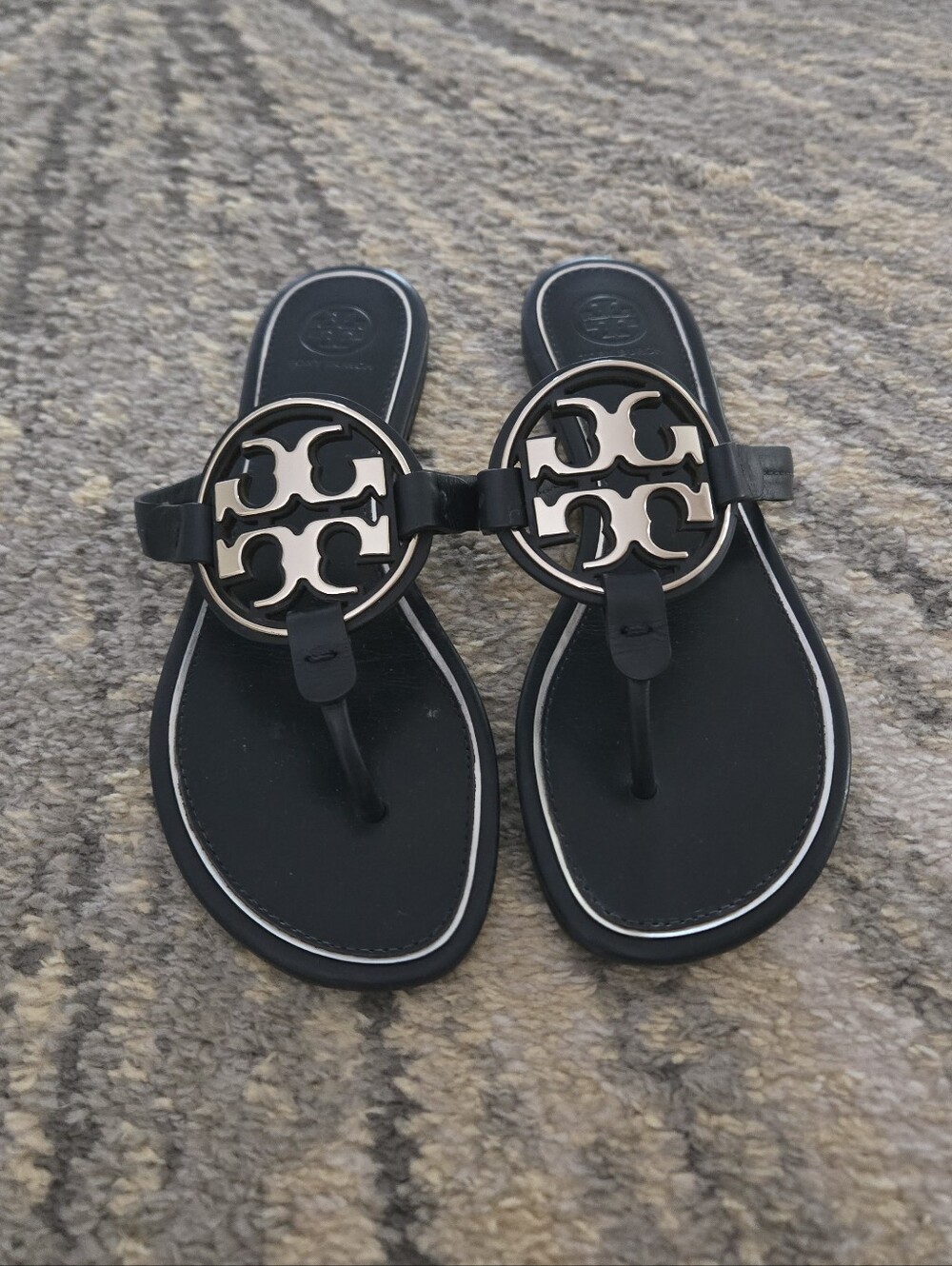 Tory Burch Navy Metal Miller Logo Thong Sandals
